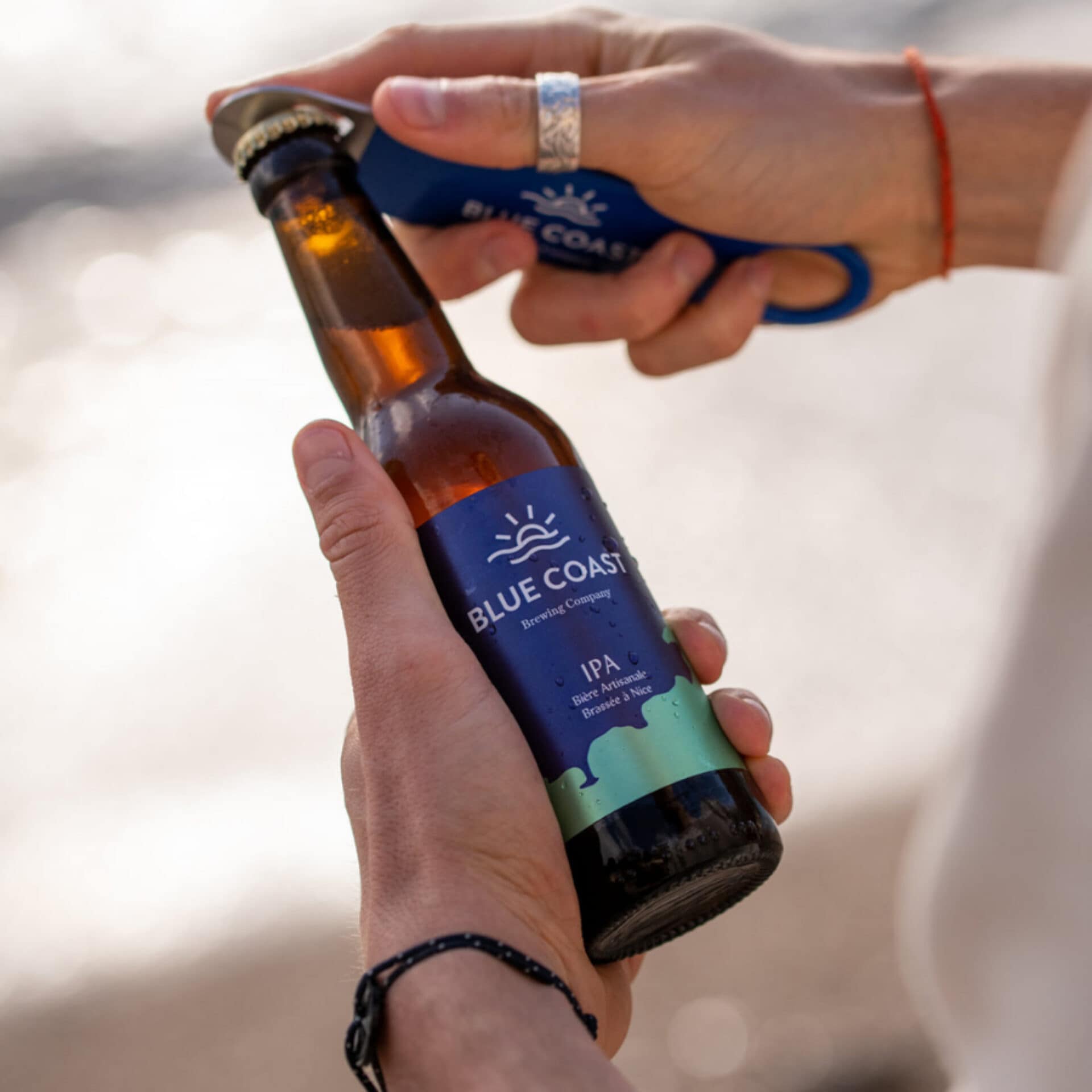 IPA de la brasserie blue coast par adopte un brasseur, une bouteille bière artisanale